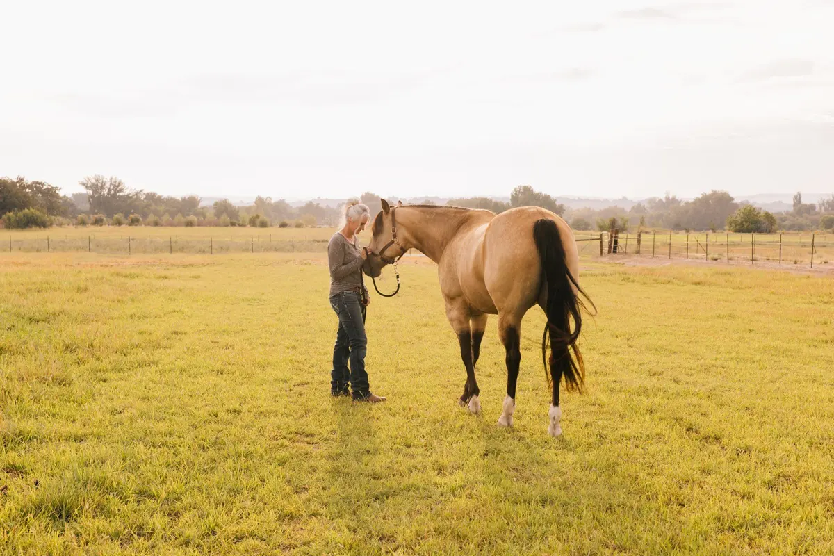 Kellie Robinson with her horse