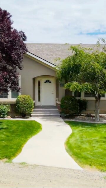 🏡🌾 NEW LISTING 📍 380 Krause Rd., Weiser, ID 83672

3 BEDS I 3 BATHS I 2,520 SQFT I 10.16 ACRES I $889,000

10.16 acres of endless possibilities! This incredible property is fully set up and ready for your mini-ranch, horse operation, or hobby farm dreams.
✨ 2,520 sq. ft. home + bonus addition
✨ Water rights for irrigation
✨ 5-bay machine shed & large shop
✨ 40x40 barn with stalls, tack room & vet room
✨ Covered patio with hot tub
✨ Fenced pasture and ready for animals
Properties like this don't come around often. If you've been dreaming of country living with all the extras, this is the one! 🐴🌿

📞 Call or text 208-739-6876 to come see it today!

 #kellierobinsonrealtor #kellierobinson 
#licensedinoregonandidaho #treasurevalleyhomes #theflipitchick #idaho #oregon #localrealtor #oregonliving #idahofarmandranch #oregonfarmandranch #gettin2idaho #truenorthrealestategroup #topidahorealtor #toporegonrealtor 
#equalhousingopportunity #equestrianpropertyspecialist #investment #equinelandandranch #horseproperty #acreage